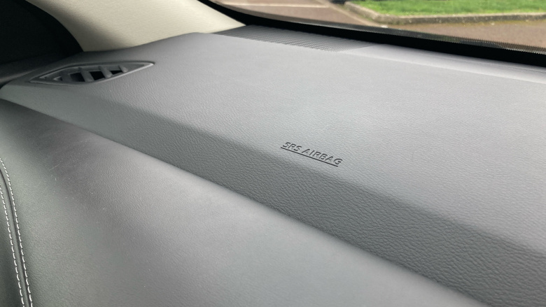 Nissan Qashqai 1.3 DiG-T MH Acenta Premium 5dr Petrol Hatchback